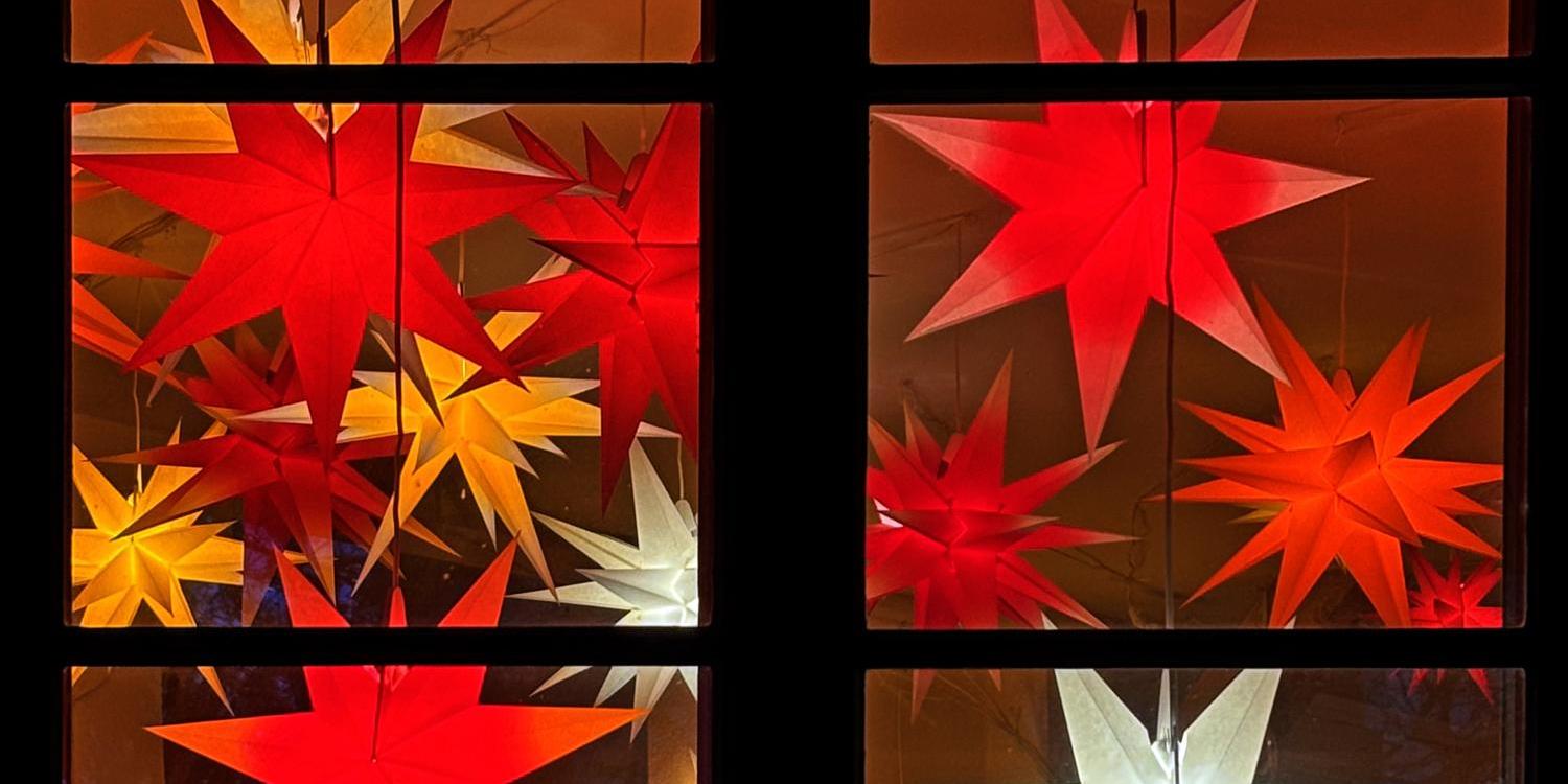 sternenfenster_by_Christiane_Raabe_pfarrbriefservice