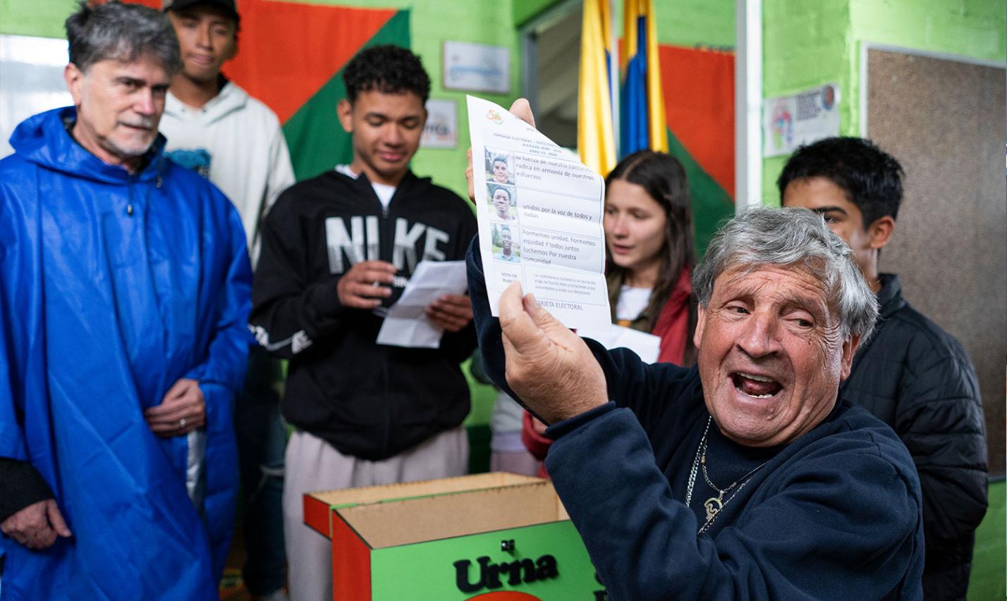 Auch auf Partizipation wird in der sogenannten Kinderrepublik Benposta großen Wert gelebt: Die jungen Menschen gestalten ihren Alltag weitgehend mit und wählen sogar alle zwei Jahre einen Bürgermeister oder eine Bürgermeisterin.