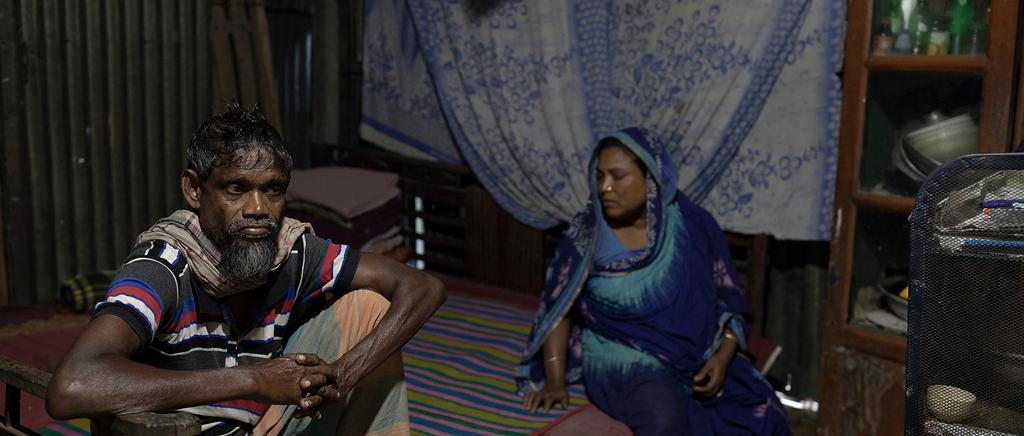 Hier wohnt Tazim. Seine Eltern waren zu krank, um zu arbeiten. Staatliche Krankenversicherungen gibt es in Bangladesch nicht.